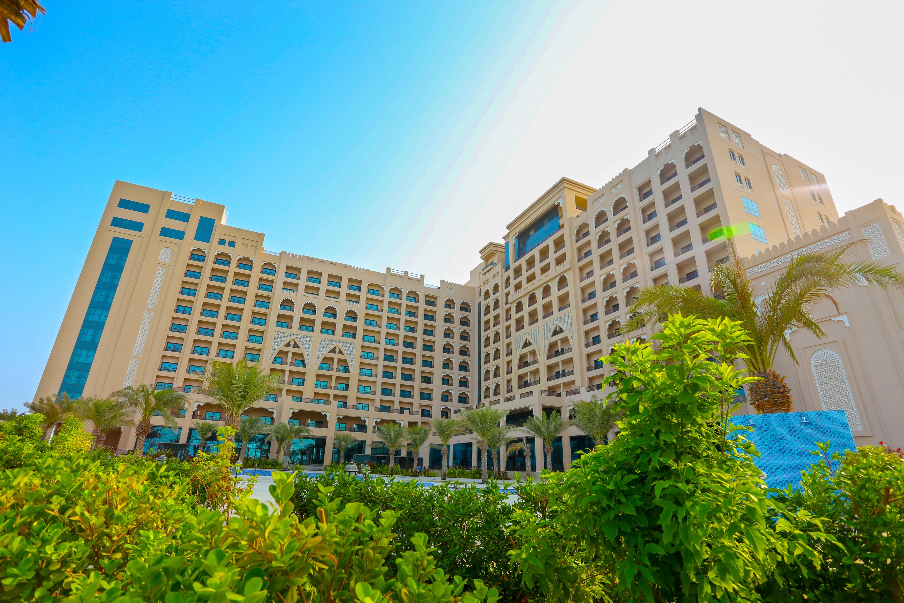 Al Bahar Hotel&Resort Fudschaira Exterior foto The Palm Jumeirah