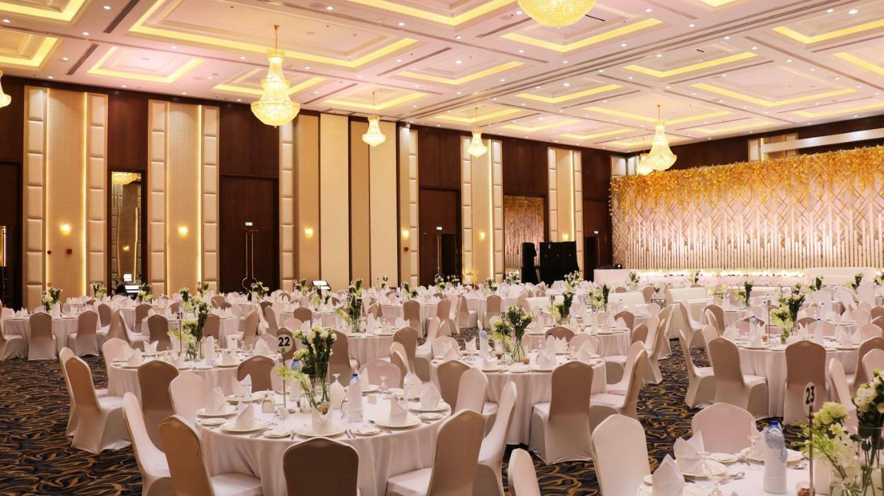 Al Bahar Hotel&Resort Fudschaira Exterior foto The Royal Ballroom